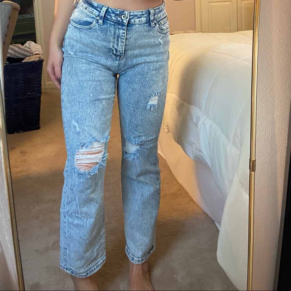 Distressed denim, Ariya size 28